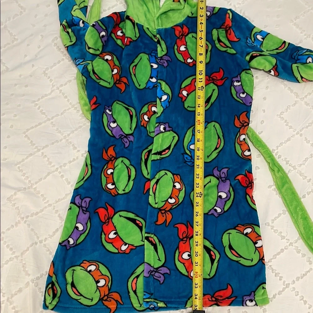 Nickelodeon Teenage Mutant Ninja Turtles Robe nwt large youth 12-14